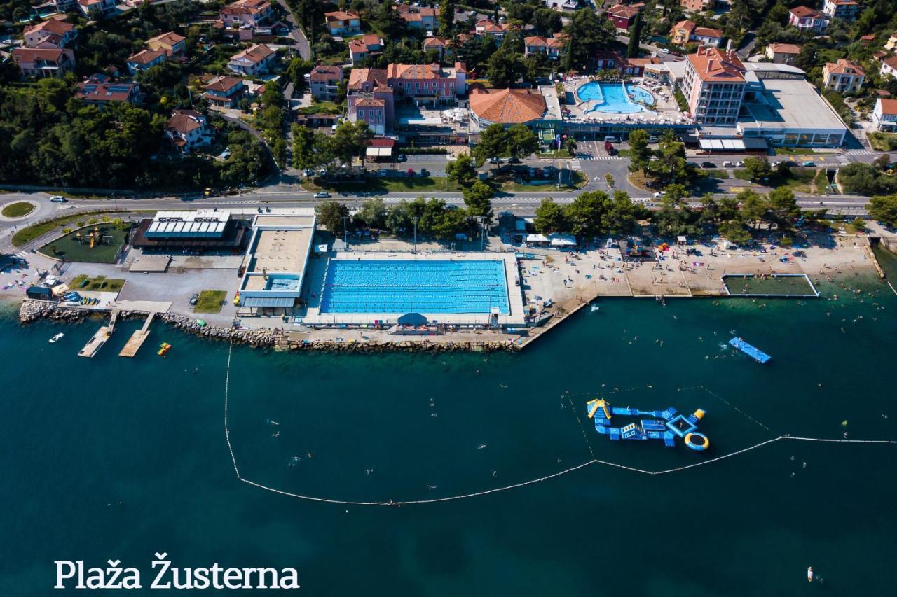 Apartma Zusterna Za Bazenom โคเปร์ ภายนอก รูปภาพ